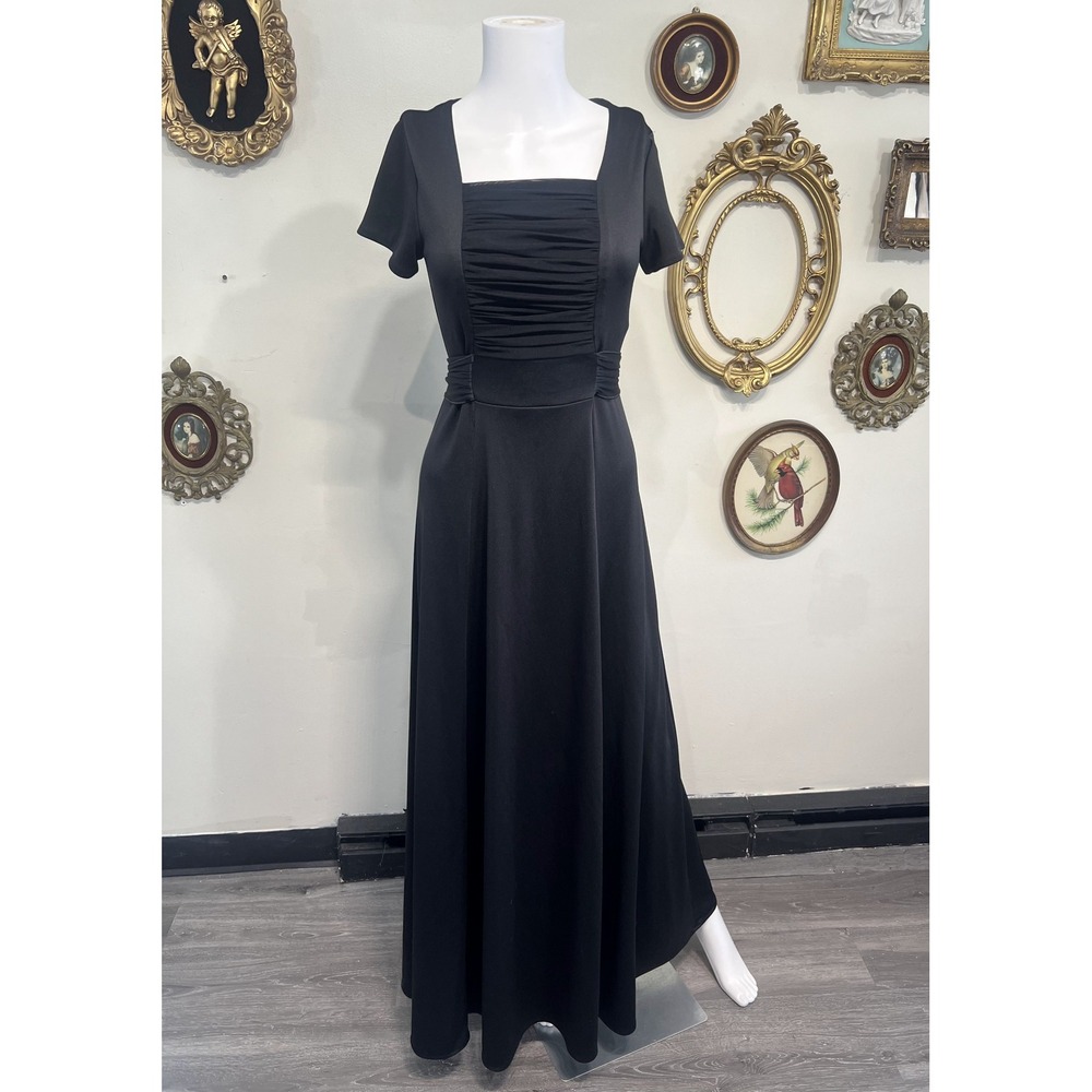 Southeastern Vintage Black Short Sleeve Ruched Debutante Maxi Dress Size 4